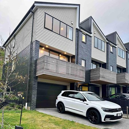 Villa Whitby Townhouse Porirua Exterior foto