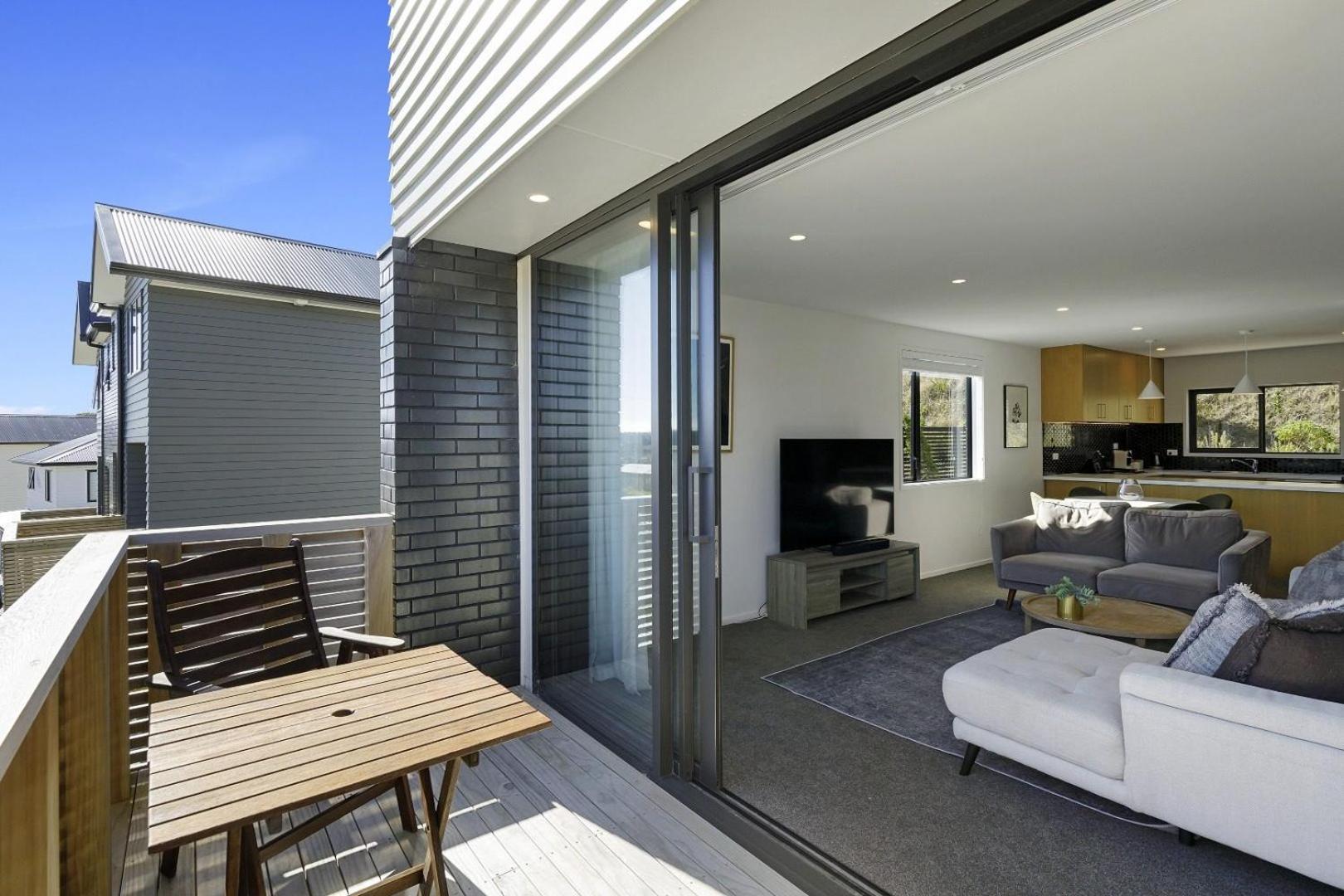 Villa Whitby Townhouse Porirua Exterior foto